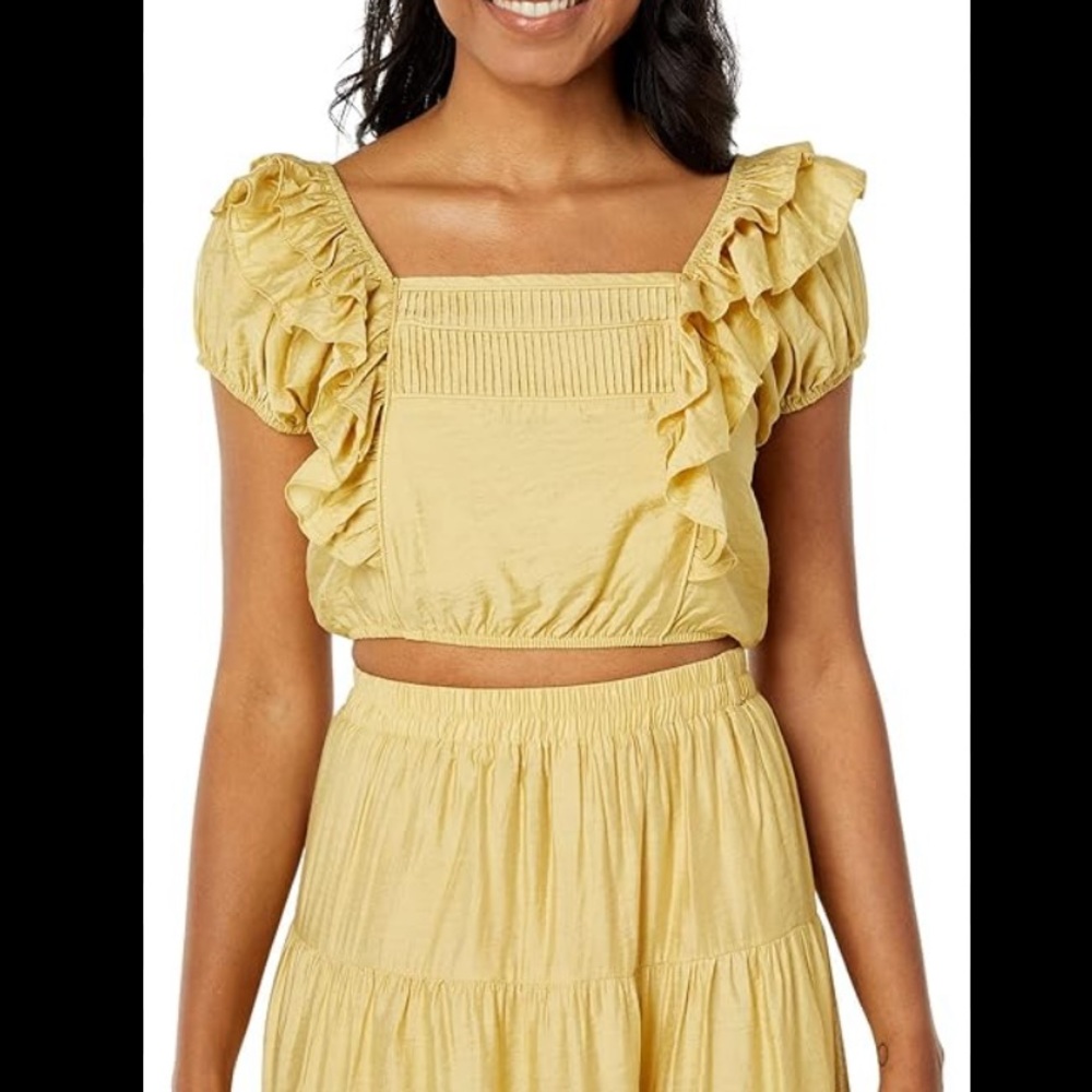 Yellow ruffled crop top